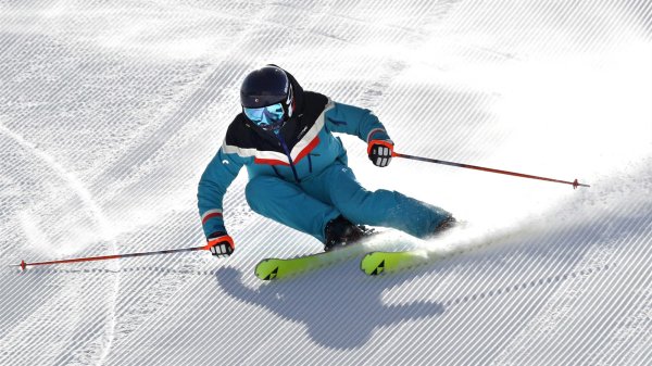 富才配资 “冷”资源成“热”引擎，借体育盛事“冬“风冰雪装备迎增长