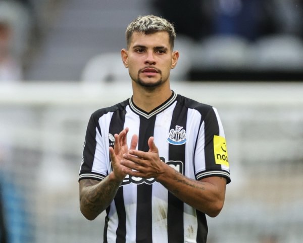 股点网 绝对核心！阿斯：吉马良斯是安帅治下唯一五场比赛全部首发的球员